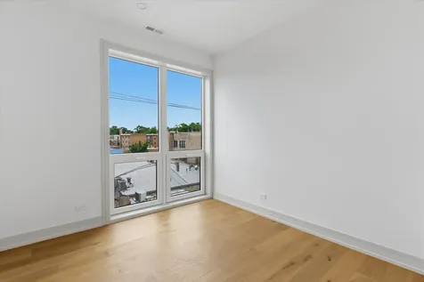 6414 North Francisco Avenue Chicago IL 60645
