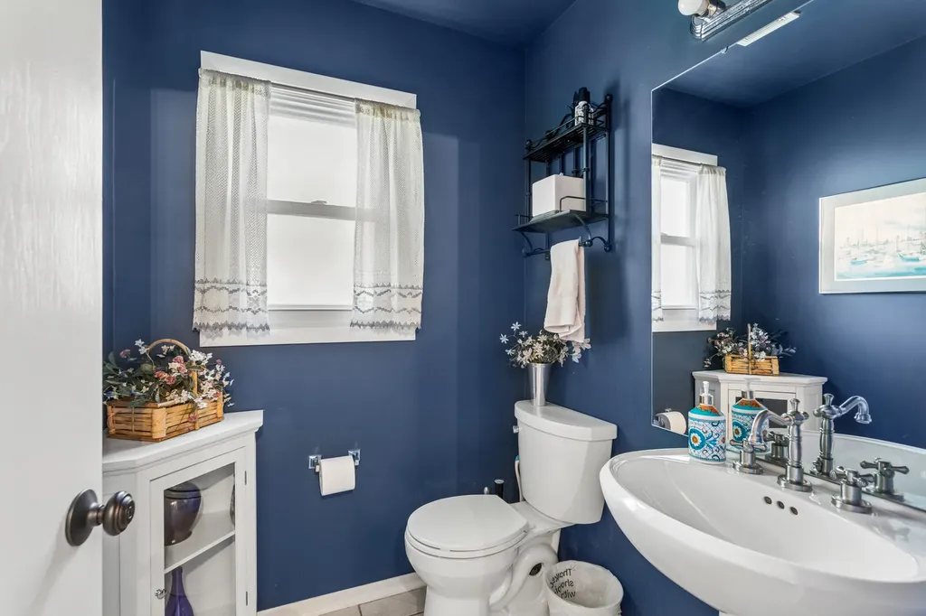 2424 Pepper Tree Court Lisle IL 60532