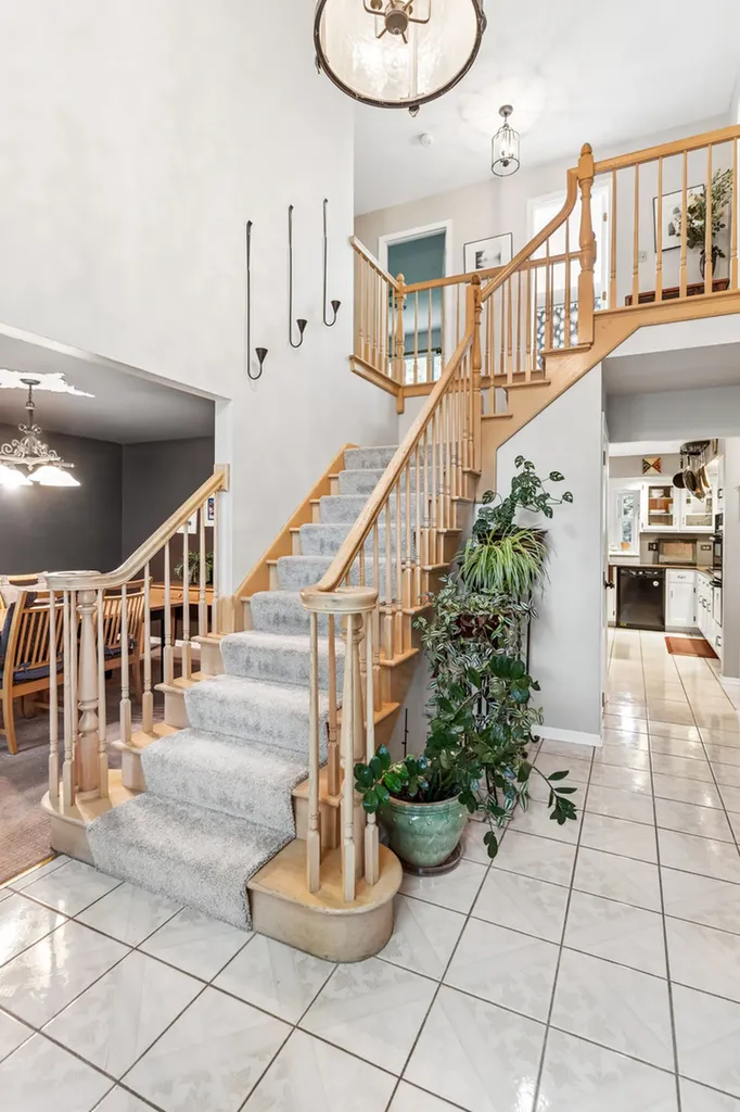 2424 Pepper Tree Court Lisle IL 60532