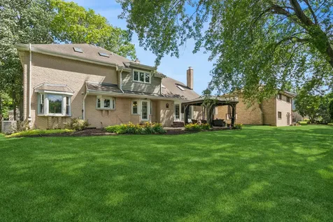 2424 Pepper Tree Court Lisle IL 60532