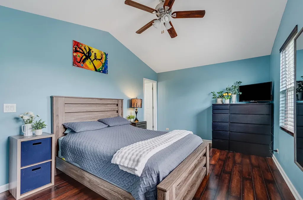 1035 Serendipity Drive Aurora IL 60504