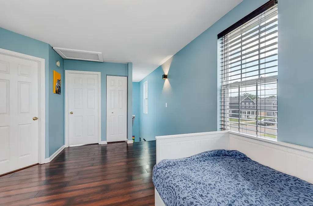 1035 Serendipity Drive Aurora IL 60504