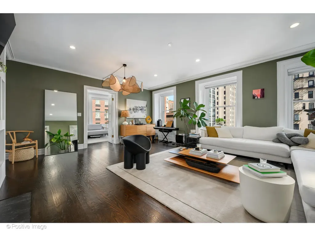 1255 North State Parkway Chicago IL 60610