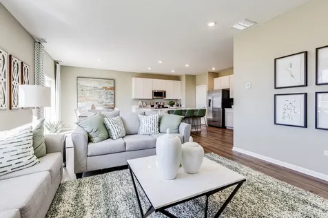 1322 Geranium Drive Joliet IL 60431