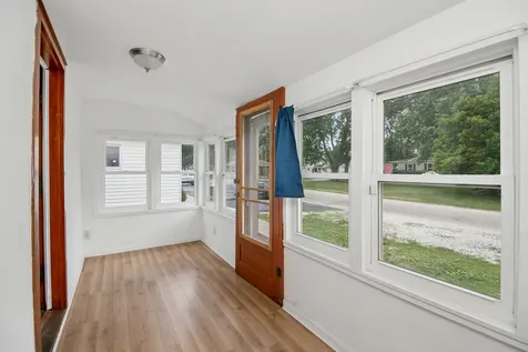 288 South Walnut Street Chebanse IL 60922