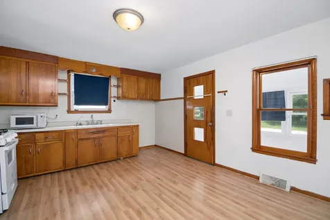 288 South Walnut Street Chebanse IL 60922
