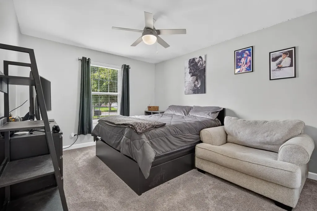 4711 Blue Jay Lane Plainfield IL 60586