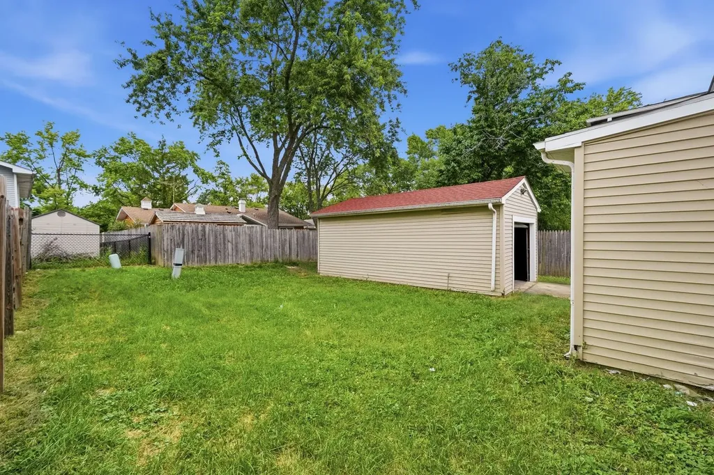 536 Princeton Drive Bolingbrook IL 60440