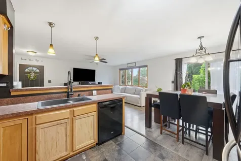 536 Princeton Drive Bolingbrook IL 60440