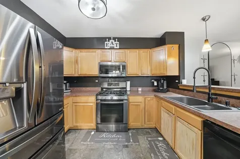 536 Princeton Drive Bolingbrook IL 60440