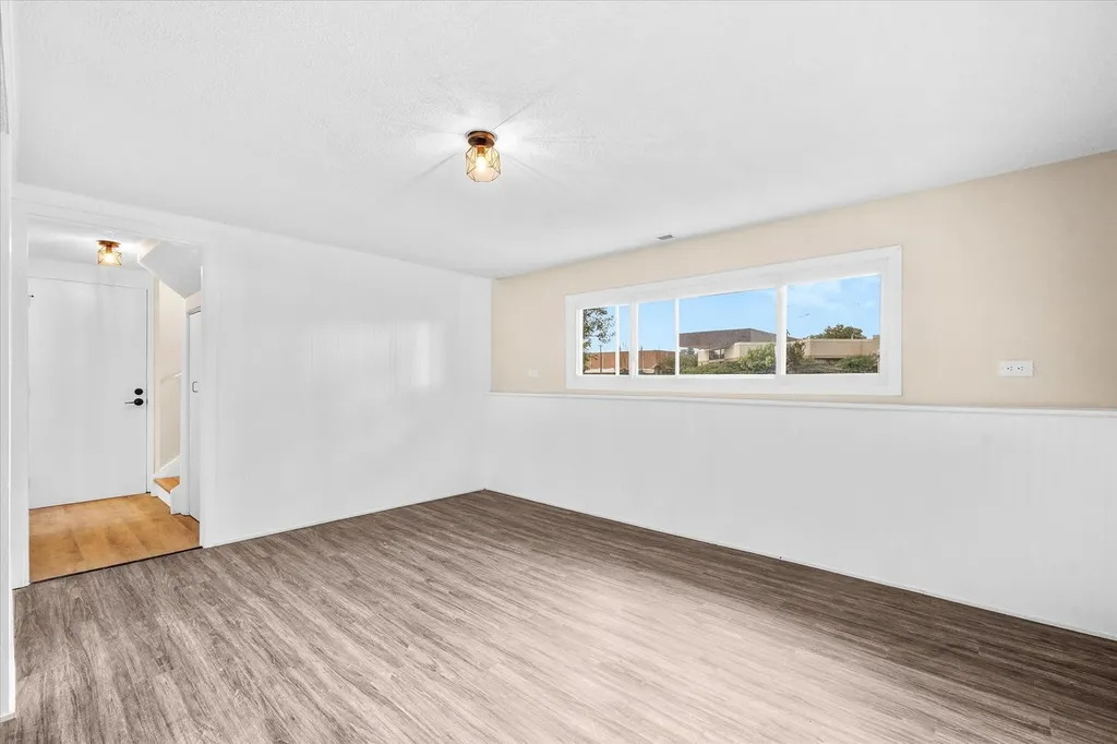 807 Division Street Lisle IL 60532