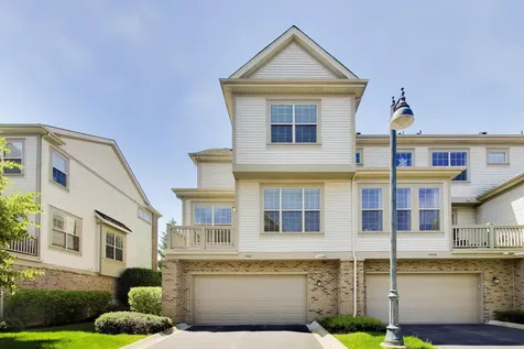 1910 Dauntless Drive Glenview IL 60026