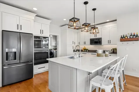 225 Edgewater Drive Crystal Lake IL 60014
