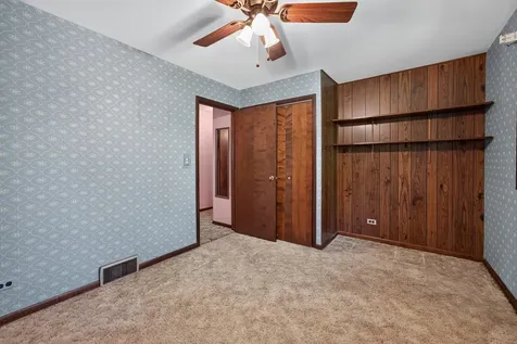 4N326 Wiant Road West Chicago IL 60185