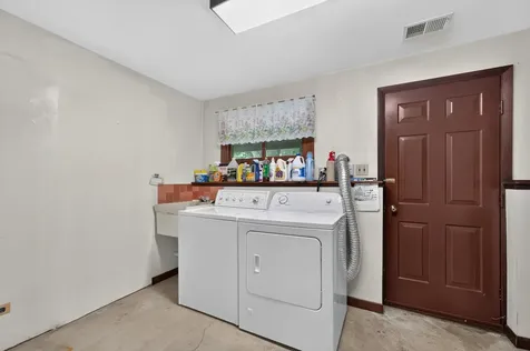4N326 Wiant Road West Chicago IL 60185