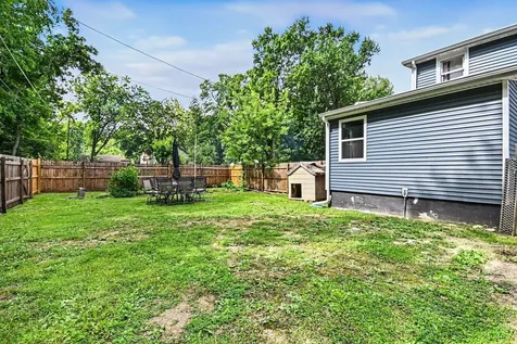1100 Deephaven Drive Joliet IL 60432