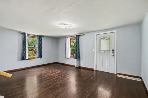1100 Deephaven Drive Joliet IL 60432