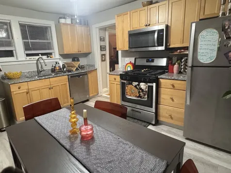 325 3RD Street Libertyville IL 60048