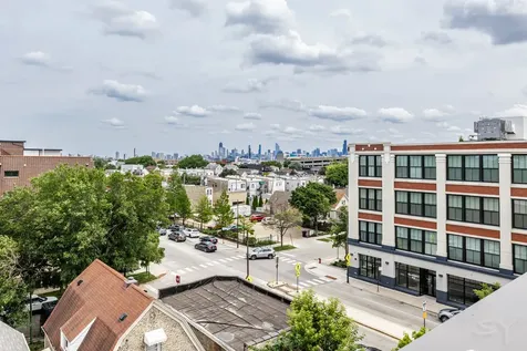 2540 West Diversey Avenue Chicago IL 60647