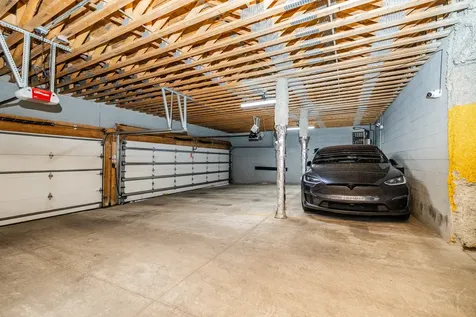 2540 West Diversey Avenue Chicago IL 60647