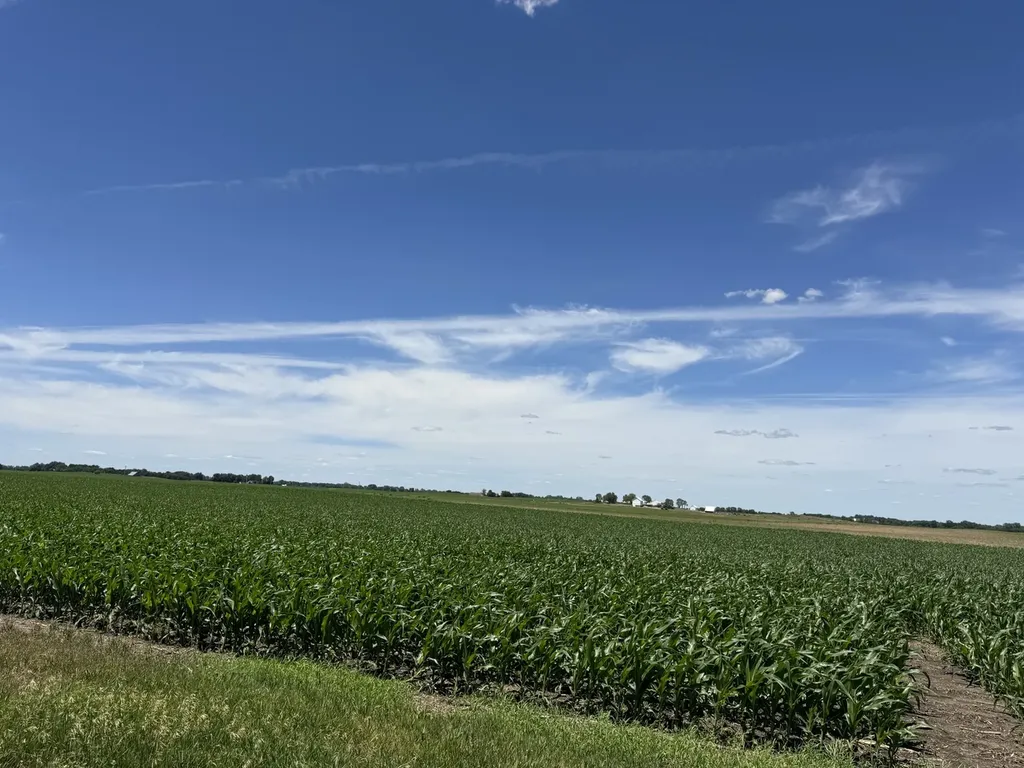 000 2120TH Avenue N Atkinson IL 61235