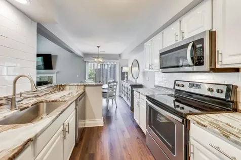 1204 North Knollwood Drive Palatine IL 60067