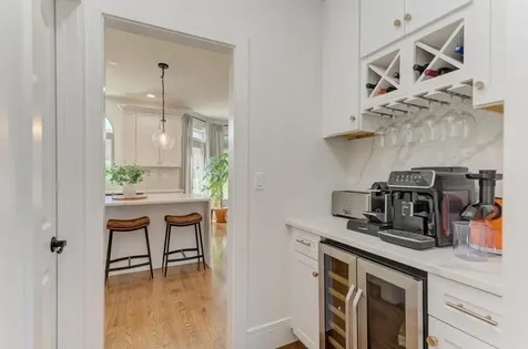 10 Founders Pointe Bloomingdale IL 60108