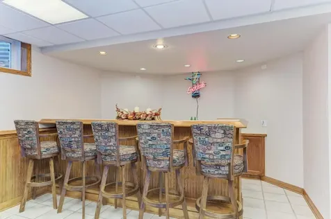 10 Founders Pointe Bloomingdale IL 60108