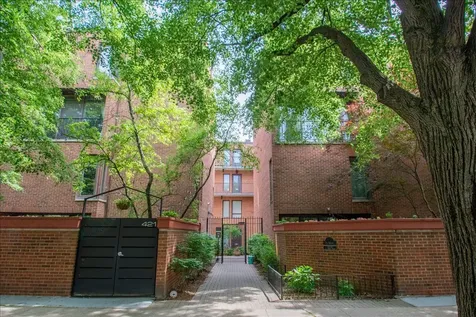 431 West Grant Place Chicago IL 60614