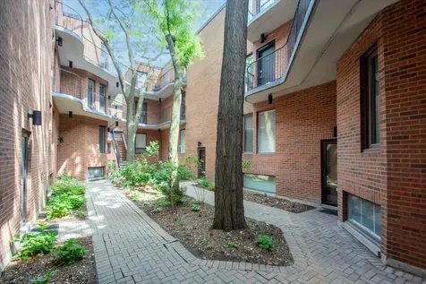 431 West Grant Place Chicago IL 60614