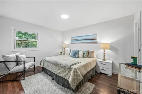 1059 Hickory Lane Elk Grove Village IL 60007