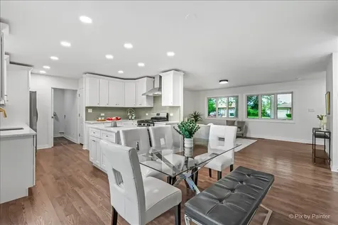 1059 Hickory Lane Elk Grove Village IL 60007