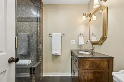 441 Appley Avenue Libertyville IL 60048