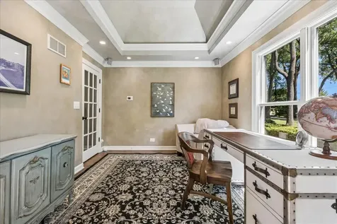 441 Appley Avenue Libertyville IL 60048
