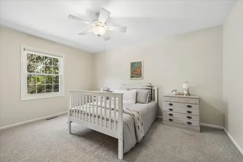 441 Appley Avenue Libertyville IL 60048