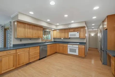 2769 Shannon Road Northbrook IL 60062