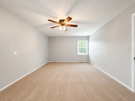 209 Briarheath Lane Naperville IL 60565