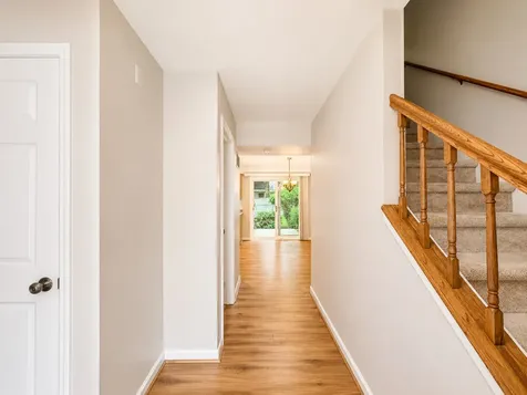 209 Briarheath Lane Naperville IL 60565