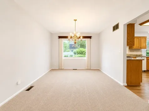 209 Briarheath Lane Naperville IL 60565