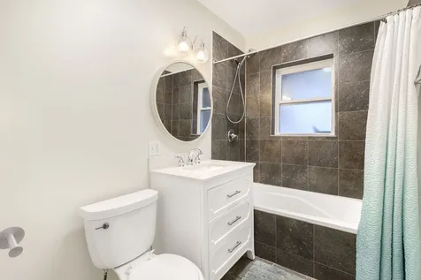 118 North Taylor Avenue Oak Park IL 60302