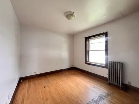 4202 West Cullom Avenue Chicago IL 60641