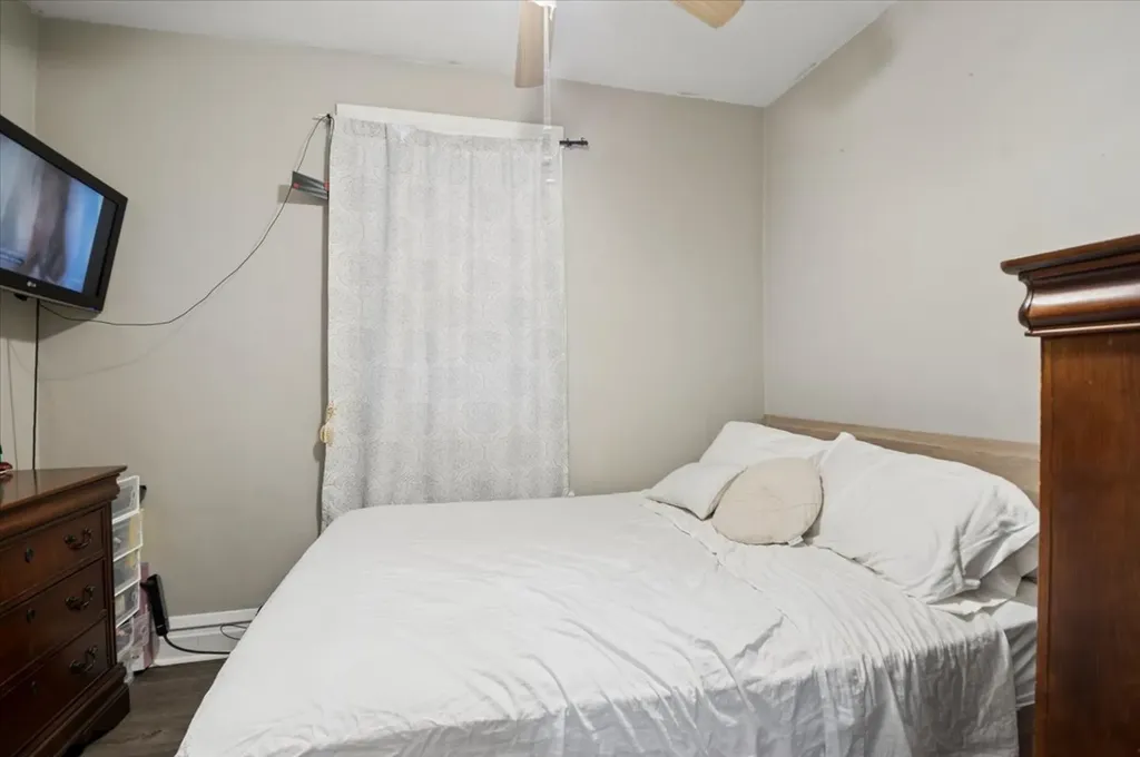 4435 South Campbell Avenue Chicago IL 60632