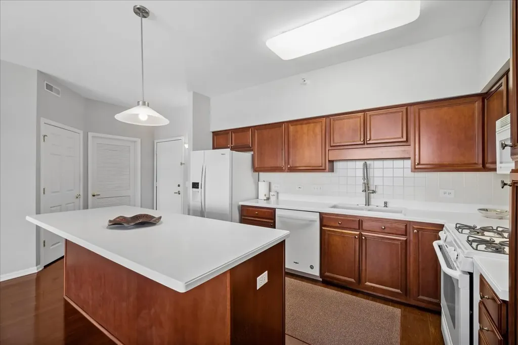 5055 Madison Street Skokie IL 60077