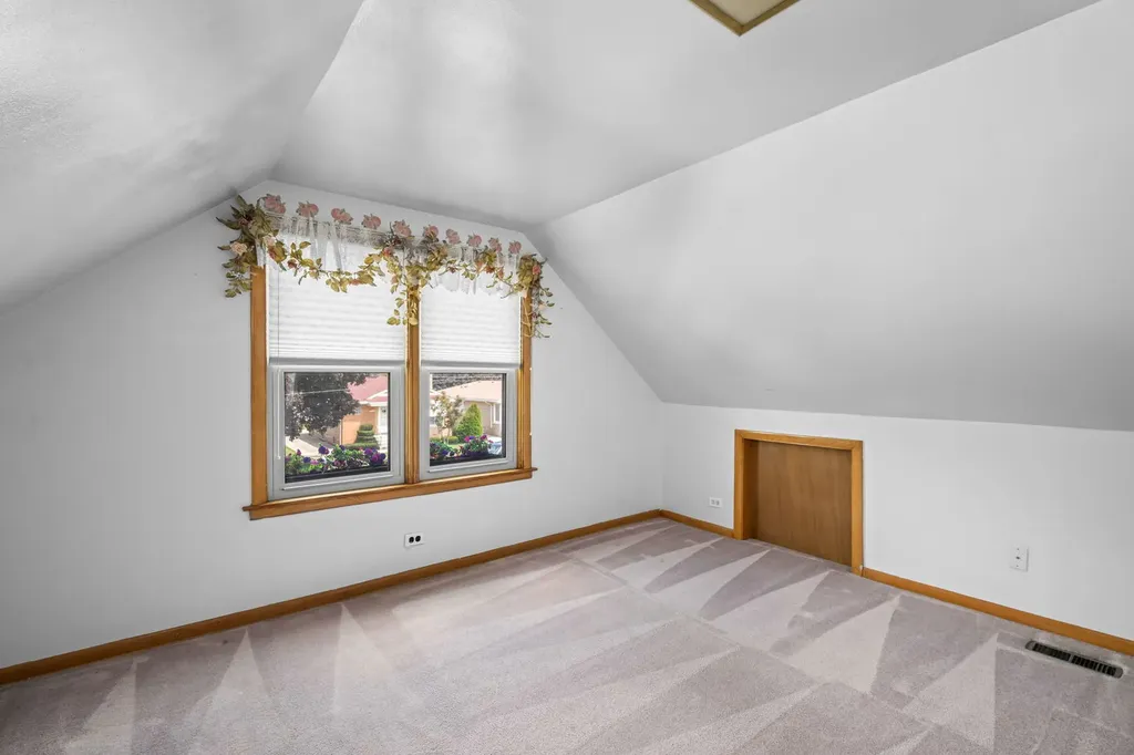 7419 West Howard Street Chicago IL 60631