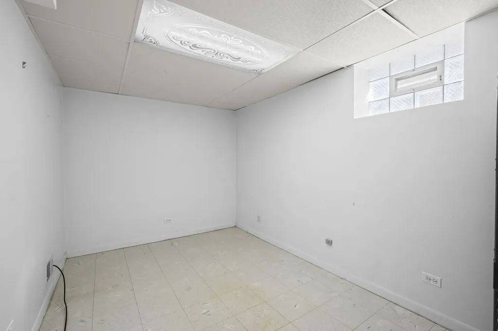 7419 West Howard Street Chicago IL 60631