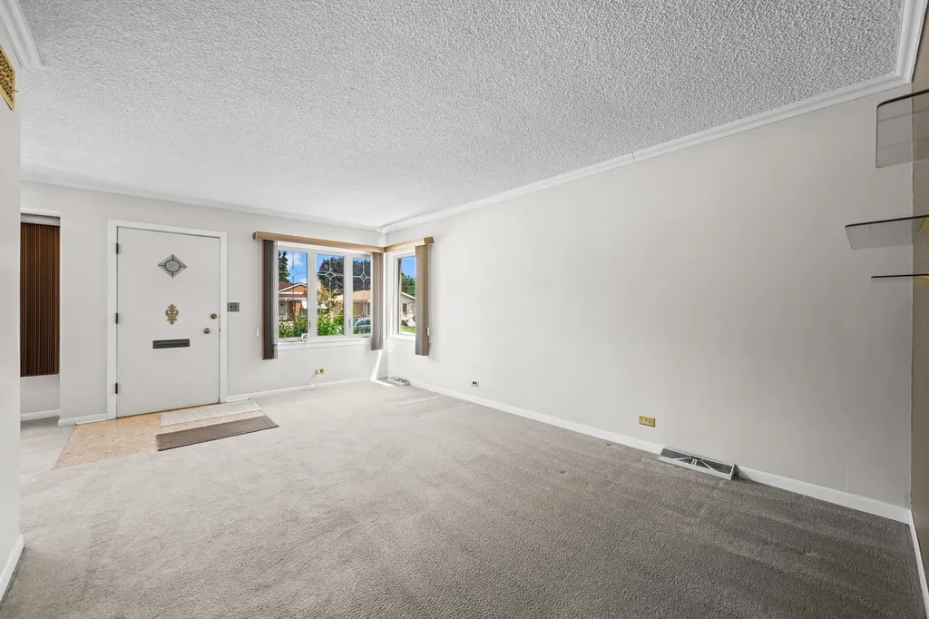 7419 West Howard Street Chicago IL 60631