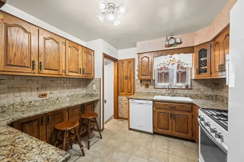 7419 West Howard Street Chicago IL 60631