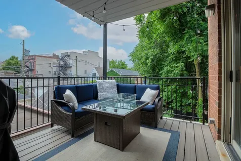 851 North Wolcott Avenue Chicago IL 60622