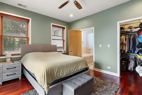 851 North Wolcott Avenue Chicago IL 60622