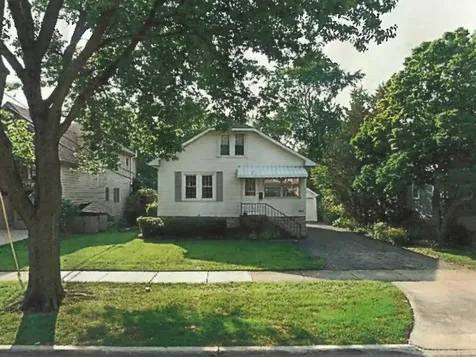 4632 Washington Street Downers Grove IL 60515